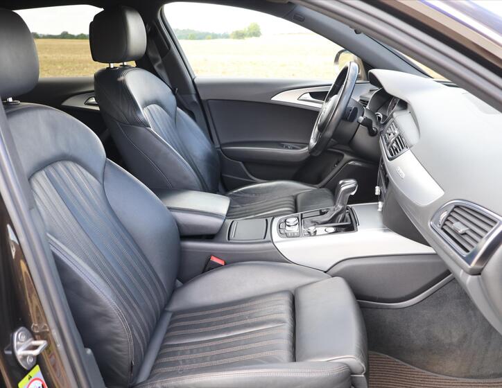 Audi A6 Allroad 14