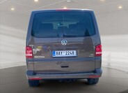 Volkswagen Multivan 5
