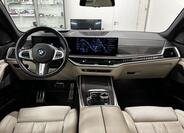 BMW X7 15