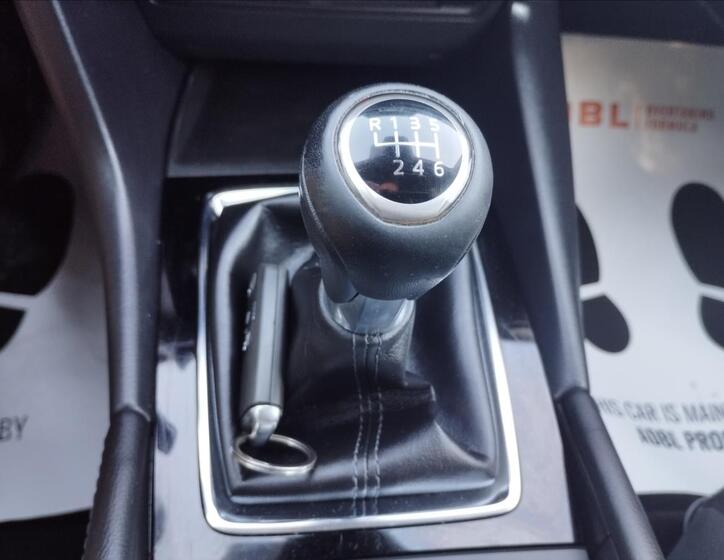 Mazda 3 14