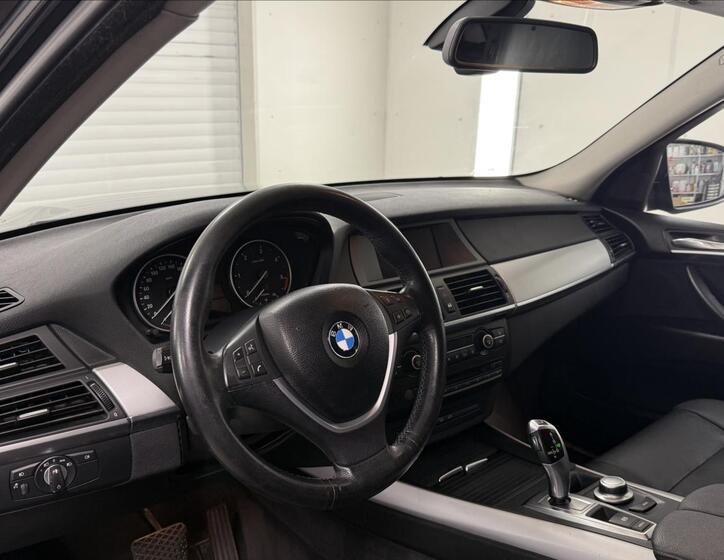 BMW X5 7