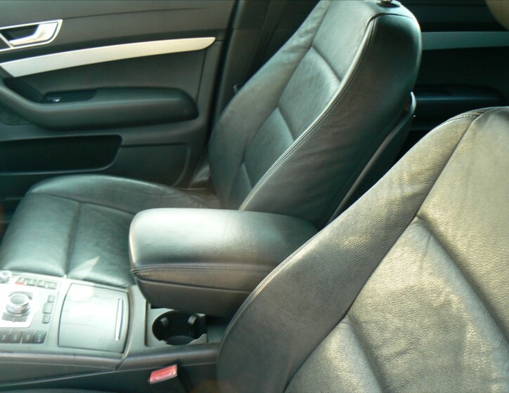 Audi A6 11