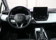 Toyota Corolla 16