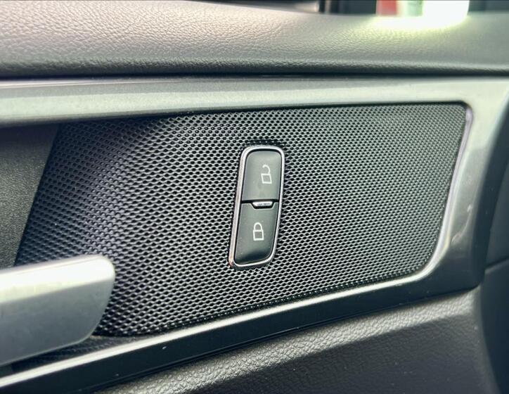Ford Mondeo 46