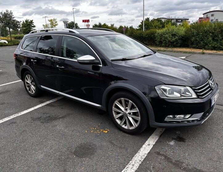 Volkswagen Passat 1