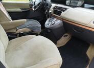 Lancia Phedra 10