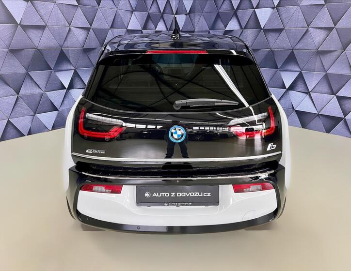 BMW i3 6