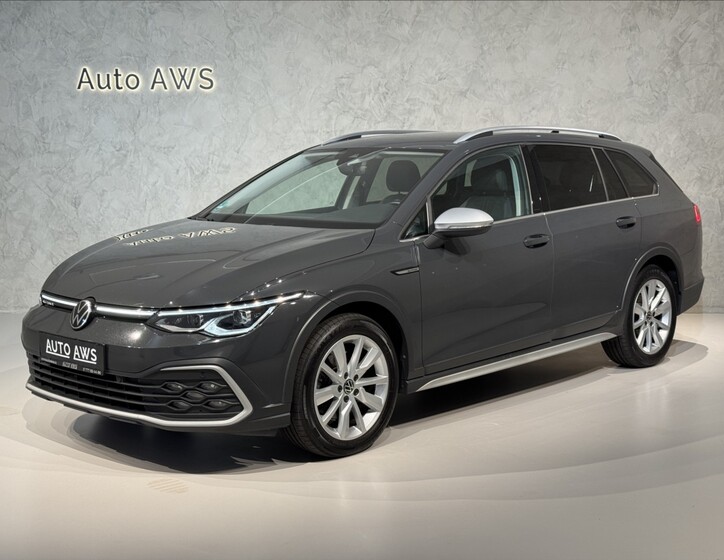 Volkswagen Golf 1