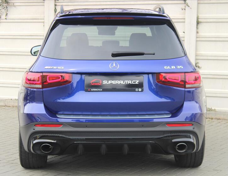 Mercedes-Benz GLB 5