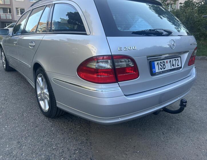 Mercedes-Benz Třídy E 7