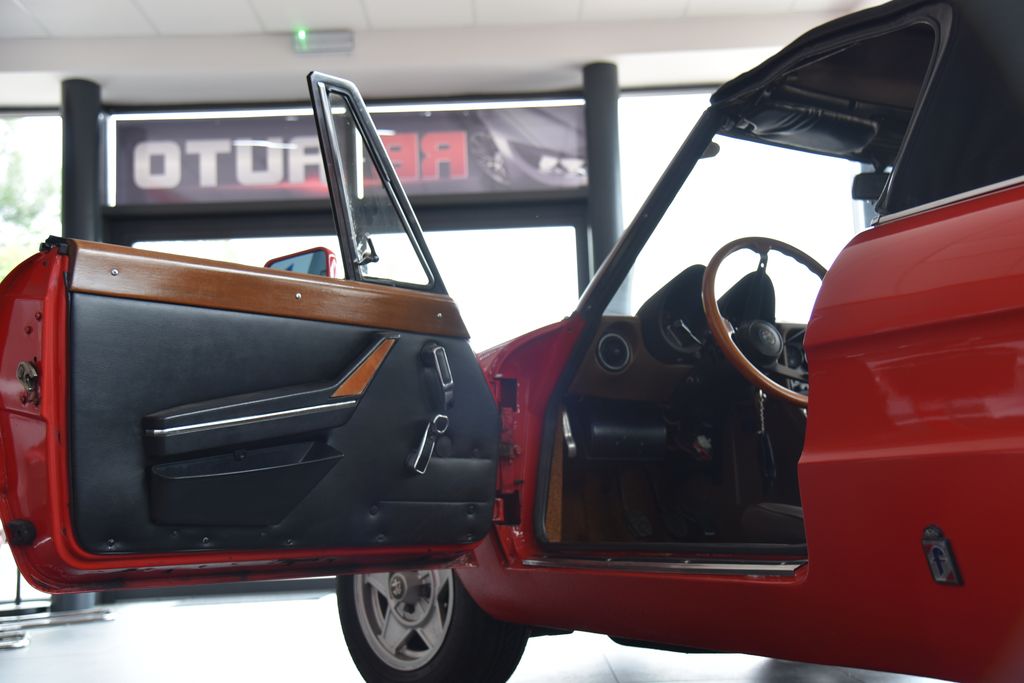 Alfa Romeo Spider