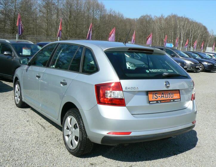 Škoda Rapid 5