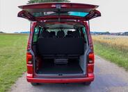 Volkswagen Transporter 9