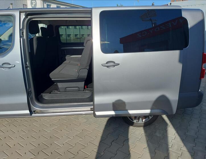 Opel Zafira 10