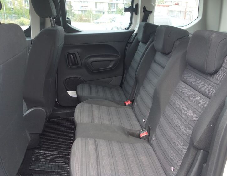 Opel Combo 21