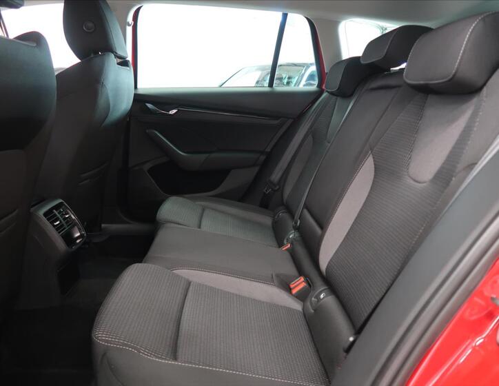 Škoda Octavia 15