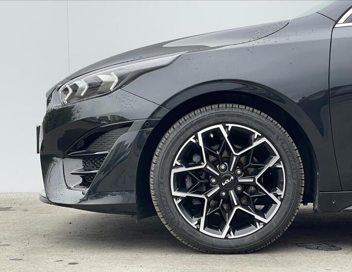 KIA ProCeed 19