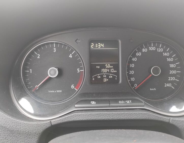 Volkswagen Polo 11