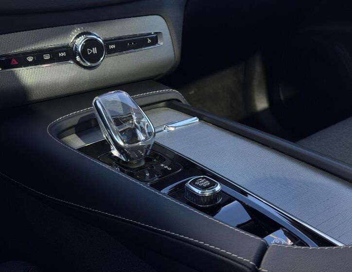 Volvo XC90 22