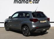 Suzuki Vitara 5