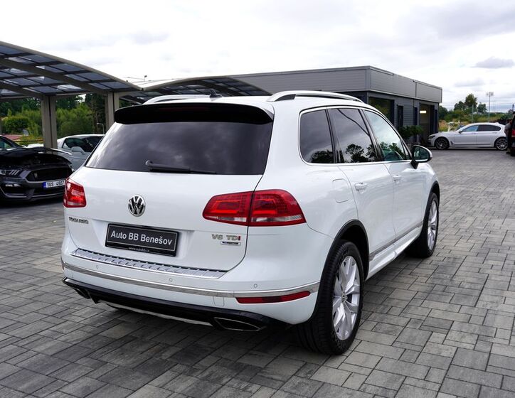 Volkswagen Touareg 6