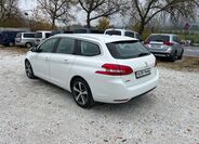 Peugeot 308 8