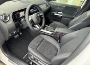 Mercedes-Benz GLA 6