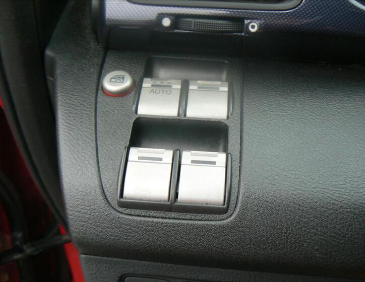 Honda FR-V 14