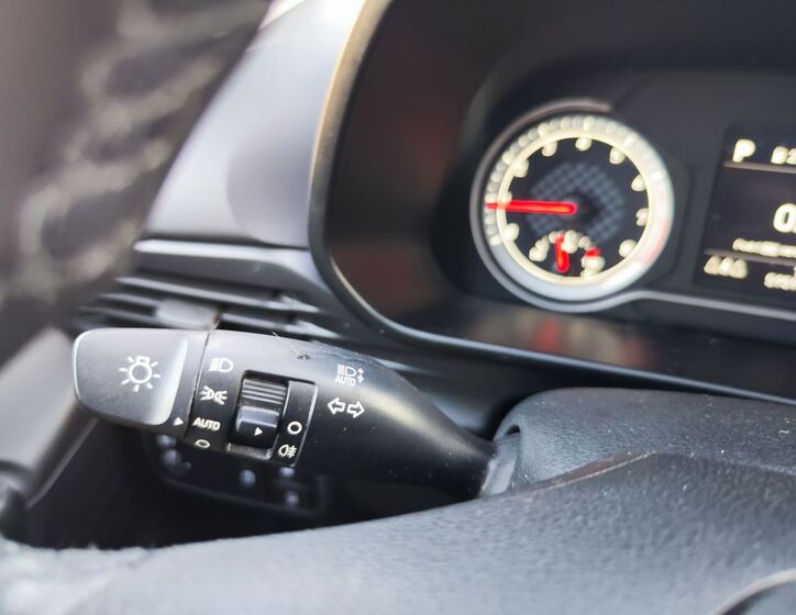 Hyundai i20 20
