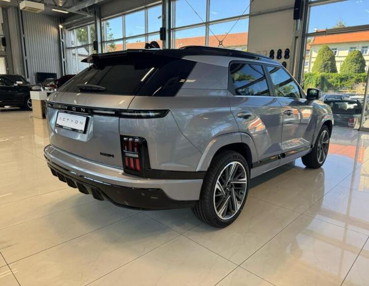 SsangYong Actyon 7