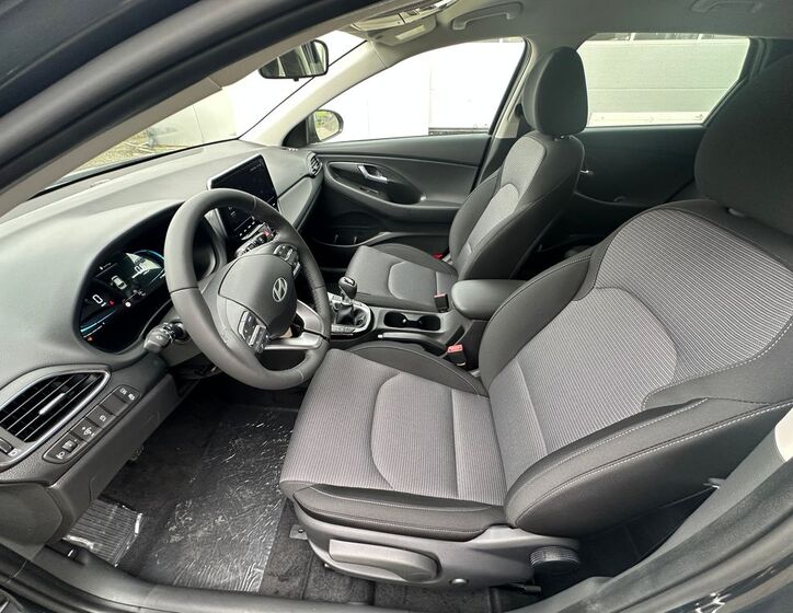 Hyundai i30 12
