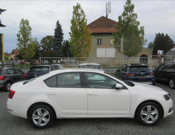 Škoda Octavia 4