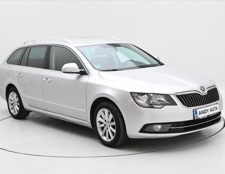 Škoda Superb 3