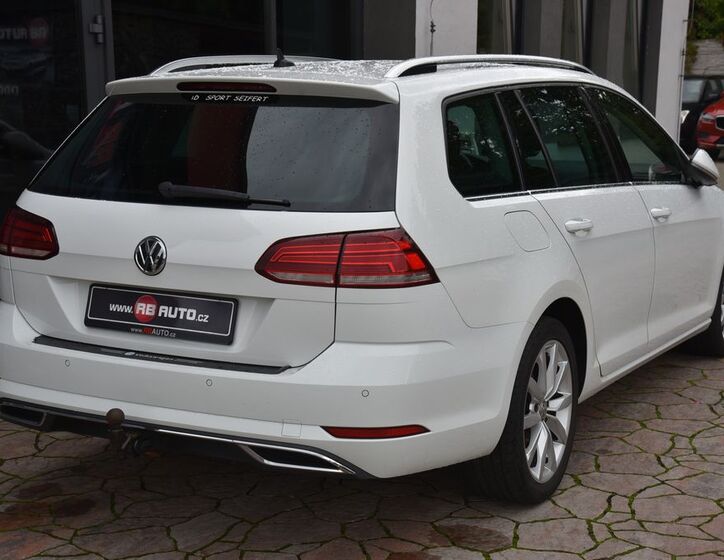 Volkswagen Golf 8