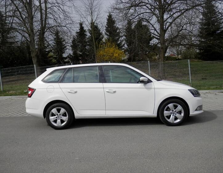 Škoda Fabia 10