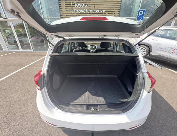 Hyundai ix20 8