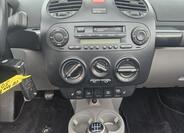 Volkswagen New Beetle 18