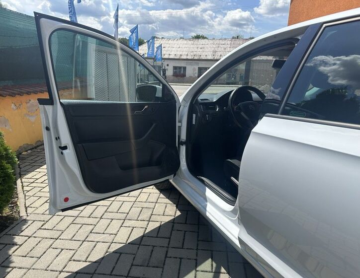 Škoda Rapid 15