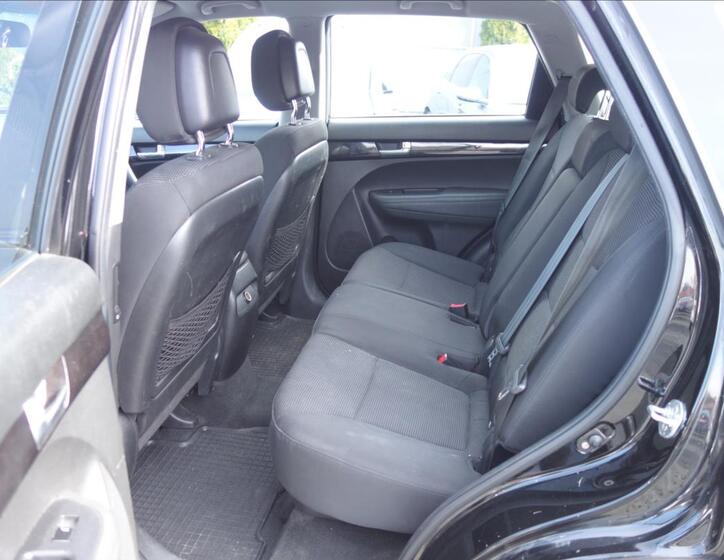 KIA Sorento 14