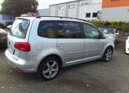 Volkswagen Touran 5