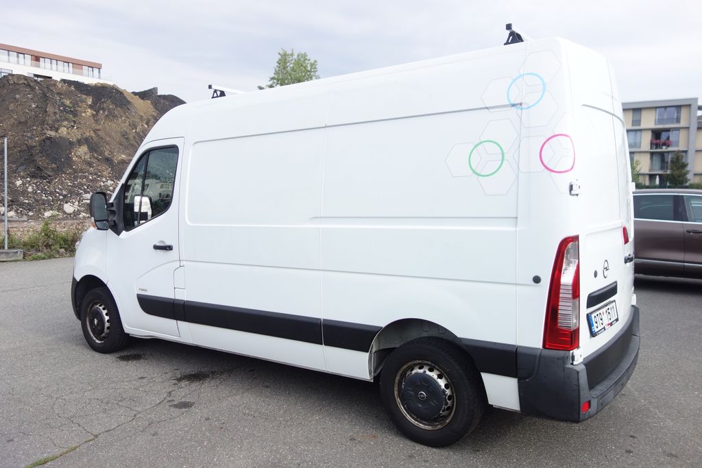 Opel Movano