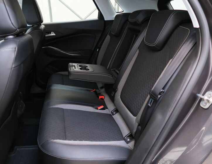 Opel Grandland X 29