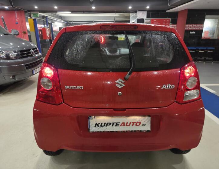 Suzuki Alto 5