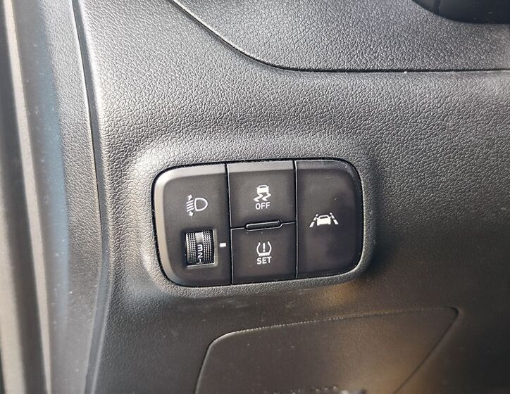 Hyundai i10 23