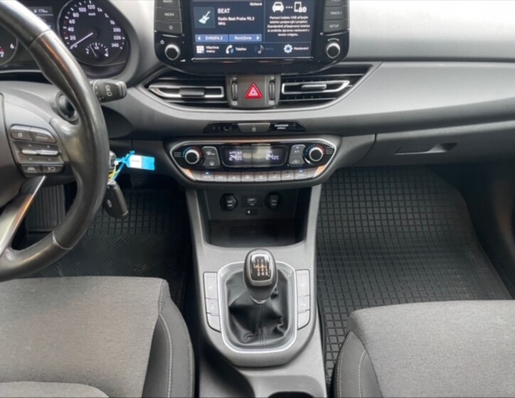 Hyundai i30 9