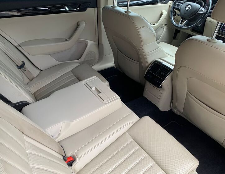 Škoda Superb 25