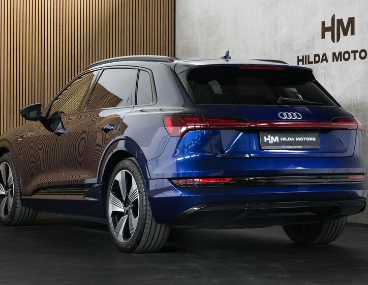 Audi e-tron 2