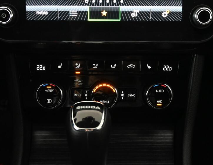 Škoda Superb 23