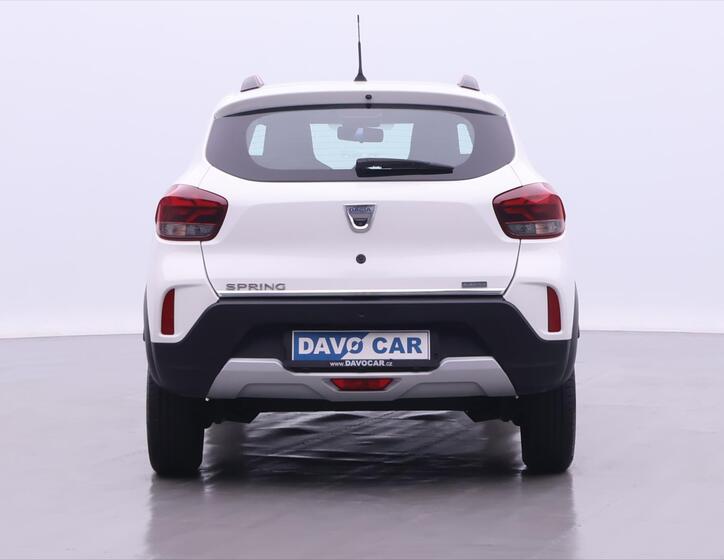 Dacia Spring 6