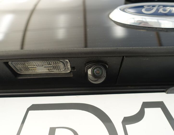 Ford Galaxy 28